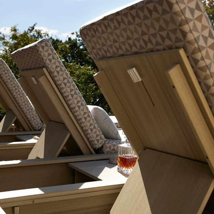 Ledge Lounger Echo Chaise