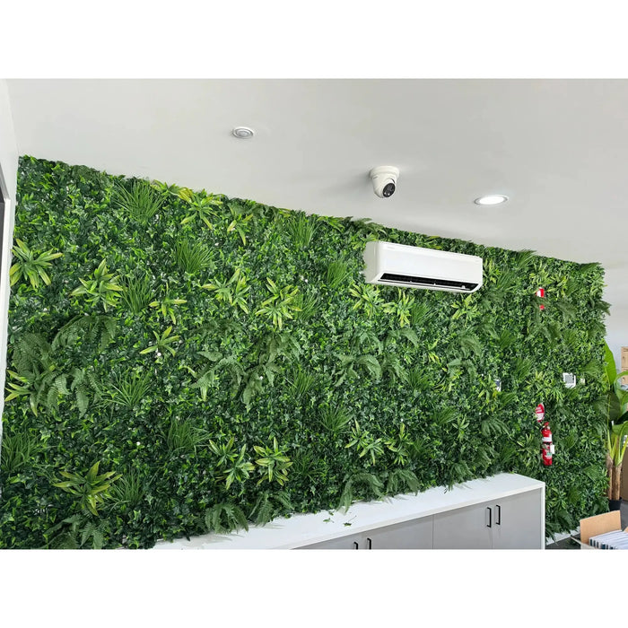 Artificial Living Wall Installation into an Office