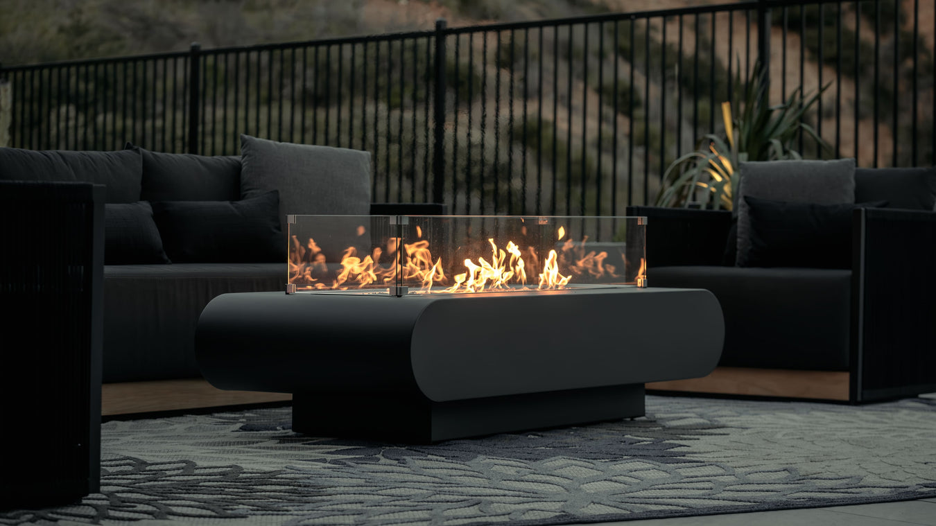 Fire Pits & Tables