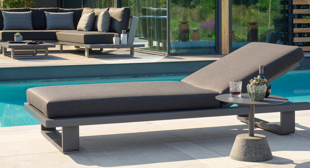 Fitz Roy Aluminum Lounger