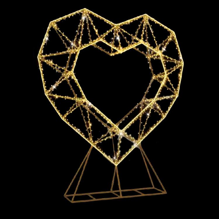 8.2' 3D Valentines Day Heart Display