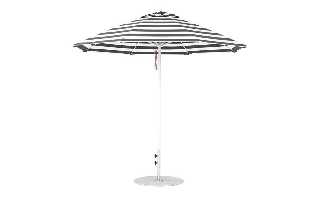 Ledge Lounger 9' Octagon Pulley Essential Fiberglass Umbrella