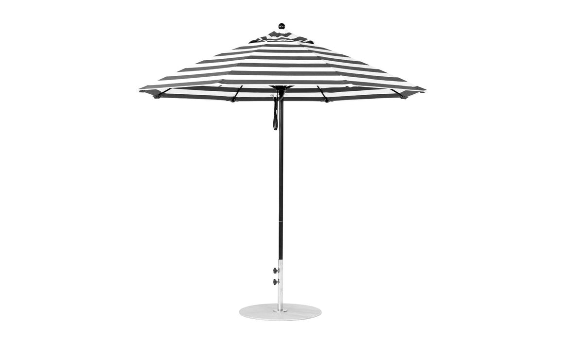 Ledge Lounger 9' Octagon Pulley Essential Fiberglass Umbrella