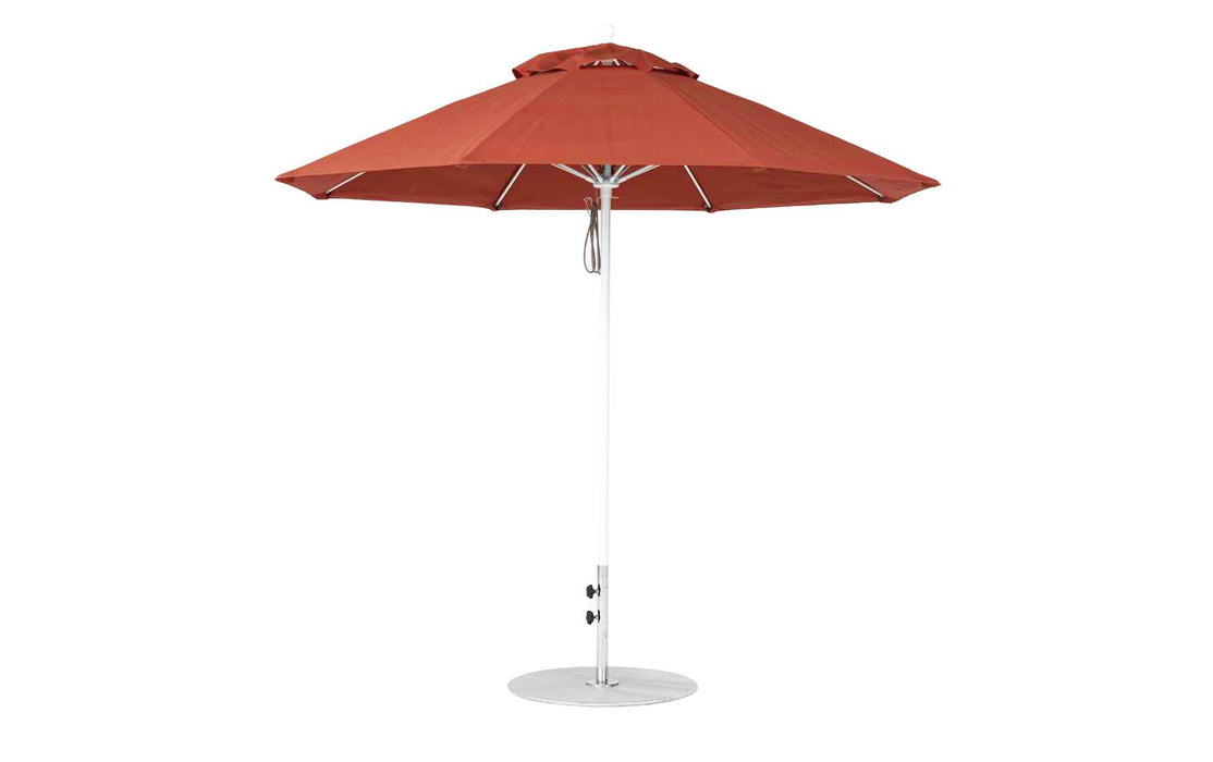 Ledge Lounger 9' Octagon Pulley Essential Fiberglass Umbrella