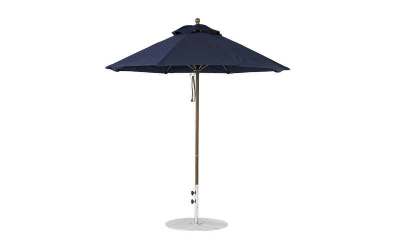 Ledge Lounger 7.5' Octagon Pulley Essential Fiberglass Umbrella