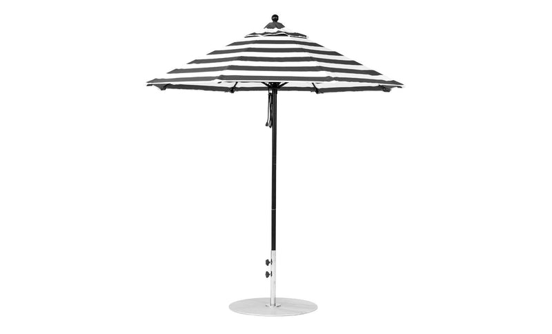 Ledge Lounger 7.5' Octagon Pulley Essential Fiberglass Umbrella