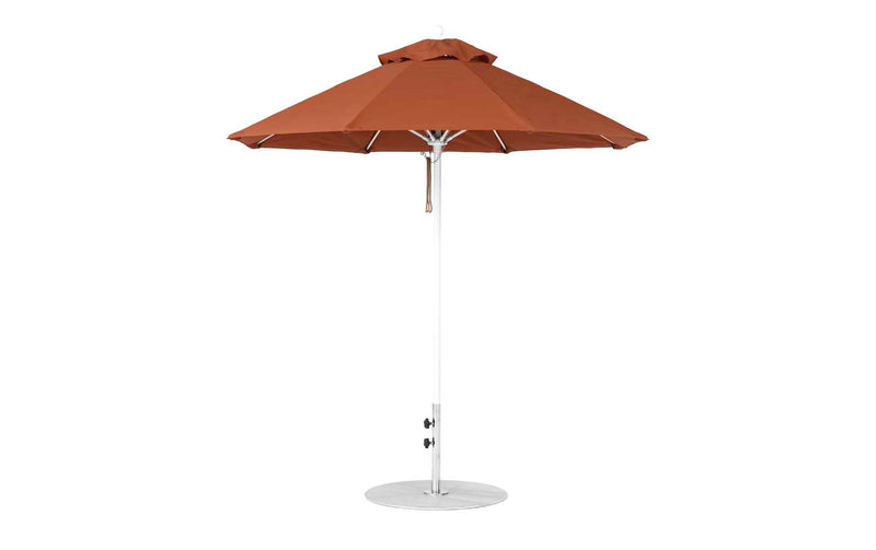 Ledge Lounger 7.5' Octagon Pulley Essential Fiberglass Umbrella
