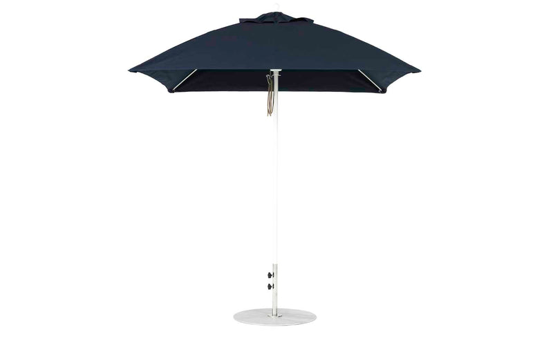 Ledge Lounger 7.5' Square Pulley Essential Fiberglass Umbrella