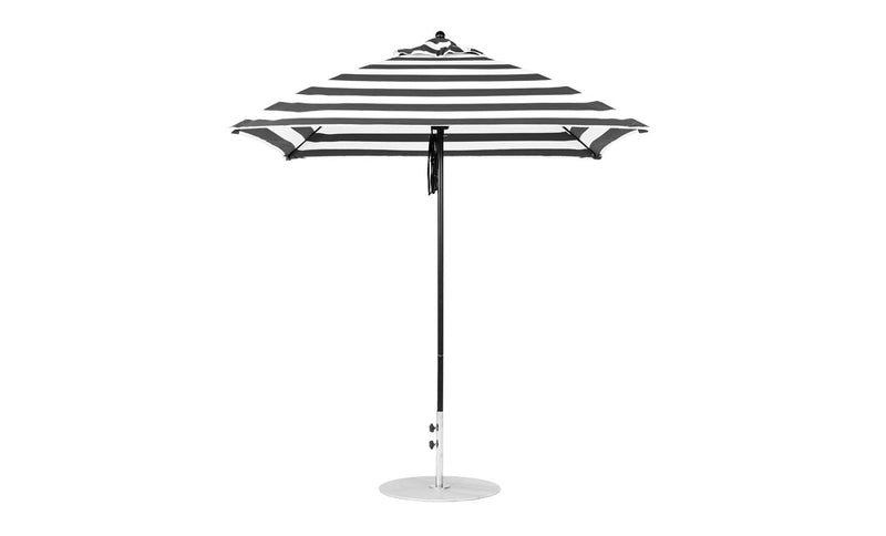 Ledge Lounger 7.5' Square Pulley Essential Fiberglass Umbrella