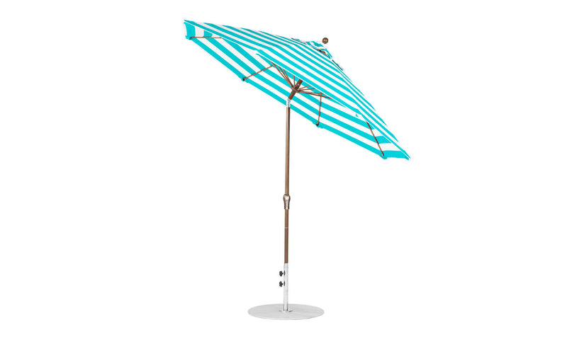 Ledge Lounger 9' Octagon Crank Auto Tilt Essential Fiberglass Umbrella