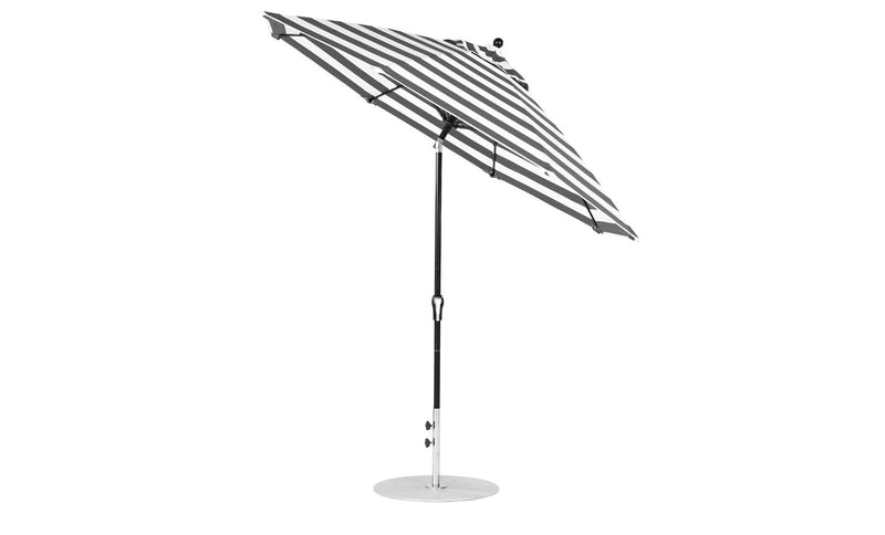 Ledge Lounger 9' Octagon Crank Auto Tilt Essential Fiberglass Umbrella