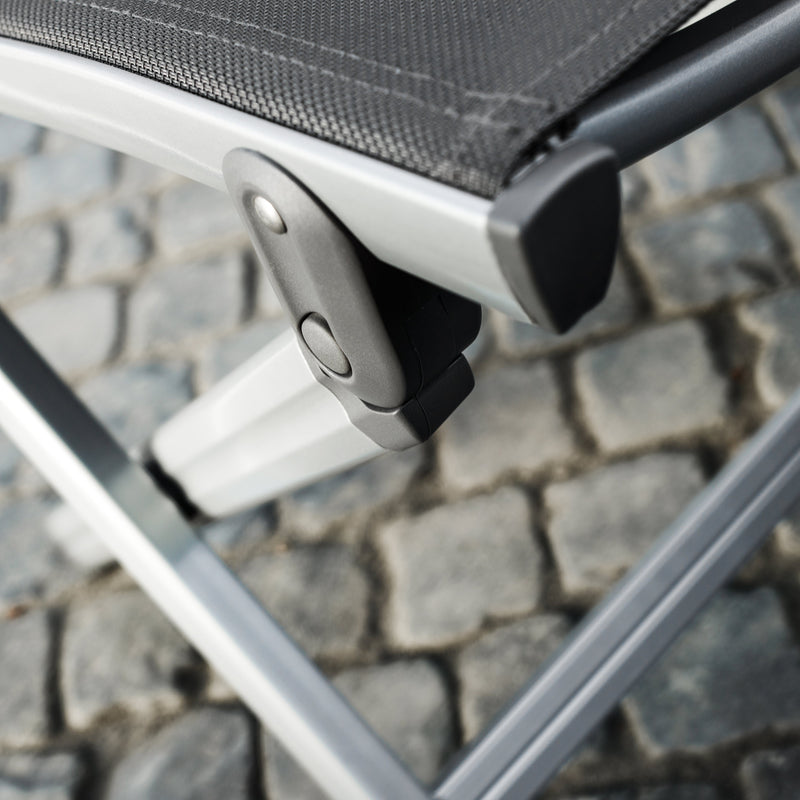 Basic Plus Folding Side Chair
