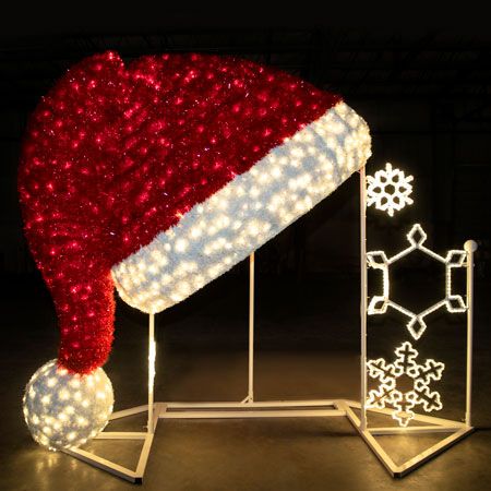 9' 3D Giant Santa Hat