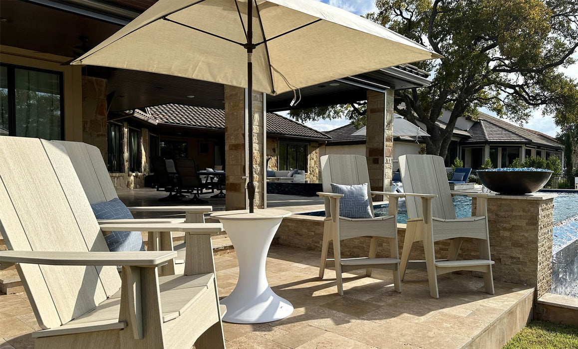 Ledge Lounger 9' Octagon Pulley Essential Fiberglass Umbrella