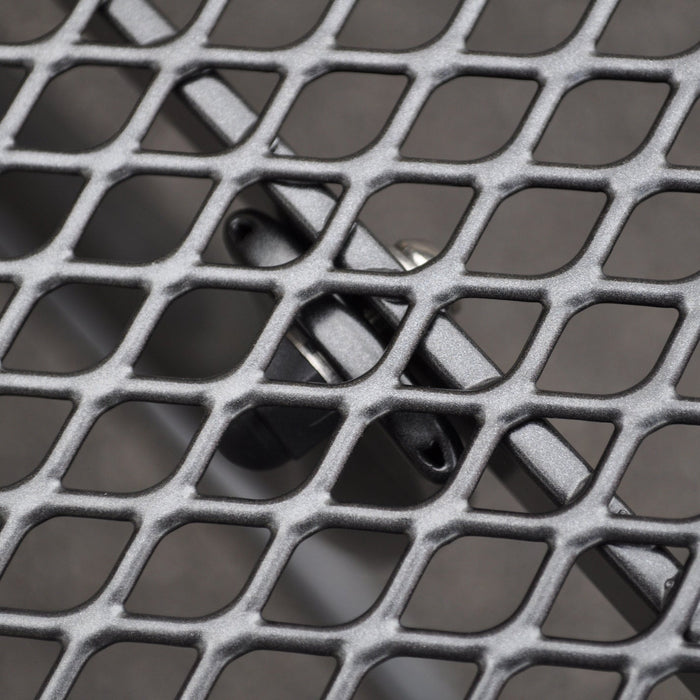 42-inch Round Mesh Top Table