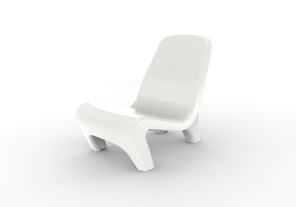 Splash White Freelo chair on a white background