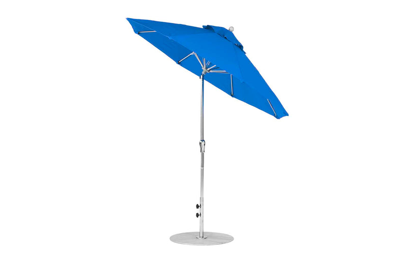 Ledge Lounger 7.5' Octagon Crank Auto Tilt Essential Fiberglass Umbrella