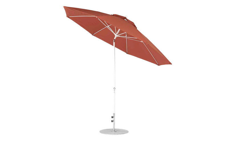 Ledge Lounger 11' Octagon Crank Auto Tilt Essential Fiberglass Umbrella