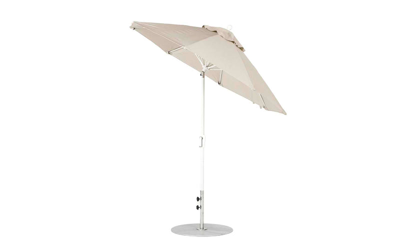 Ledge Lounger 7.5' Octagon Crank Auto Tilt Essential Fiberglass Umbrella